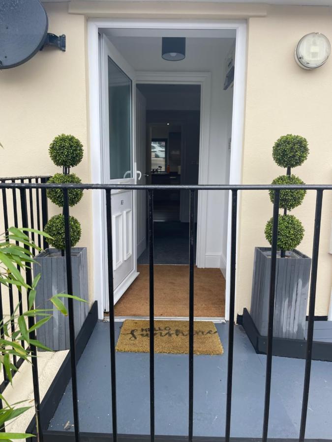 Two Bedroom Detached Modern Bungalow Close To Plymouth Argyle Fc エクステリア 写真