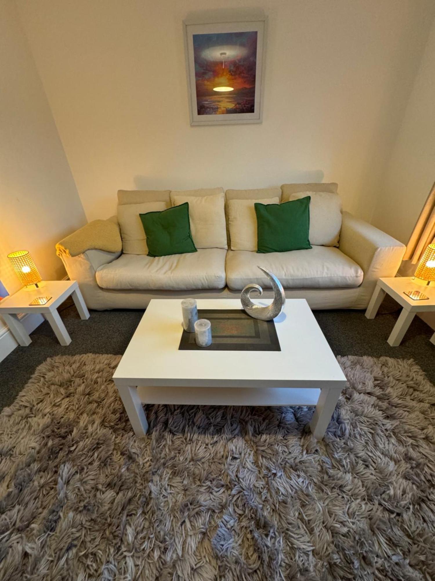 Two Bedroom Detached Modern Bungalow Close To Plymouth Argyle Fc エクステリア 写真